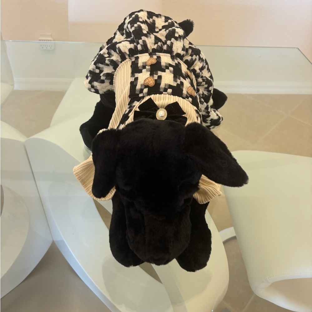 Stylish Black and White Furry Animal Dresses 👗 - Picture 6 of 7